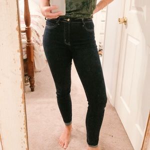 Henry & Belle dark wash high waisted jeans